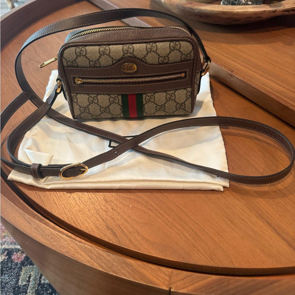 Gucci Women's Gray `Gg Supreme` Mini Ba